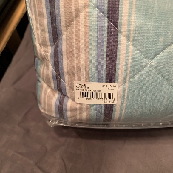 Madison Park Quilt and Sham set! - Picture 3 of 5